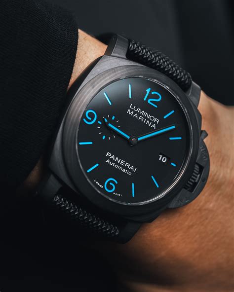 panerai luminor marina carbotech pam 1661|Panerai Luminor marina carbotech.